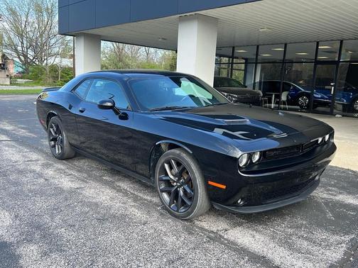 2021 Dodge Challenger SXT