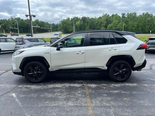 2021 Toyota RAV4 Hybrid XSE