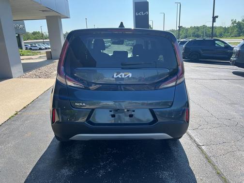 2023 Kia Soul LX
