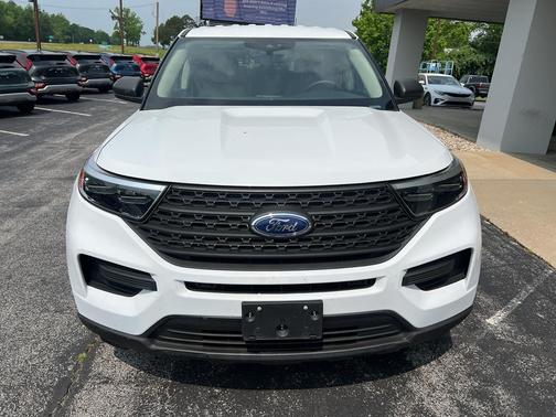 2020 Ford Explorer Base