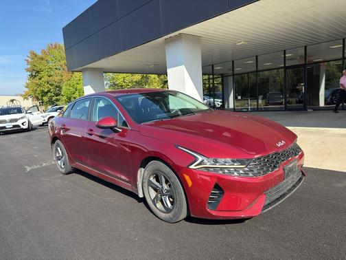 2022 Kia K5 LX