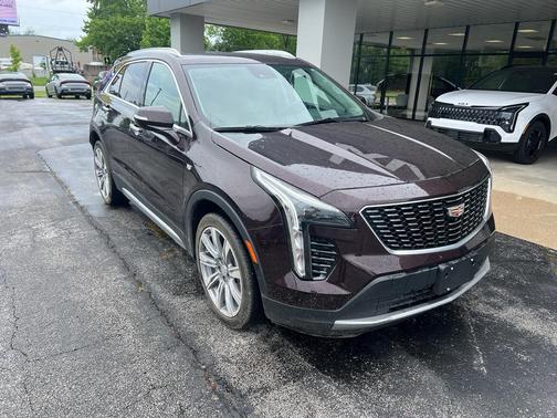 2020 Cadillac XT4 Premium Luxury