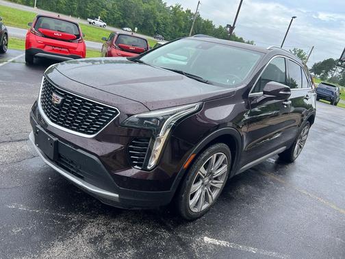 2020 Cadillac XT4 Premium Luxury
