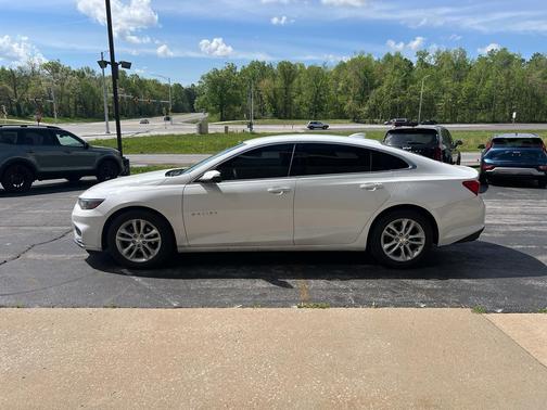 2016 Chevrolet Malibu 1LT
