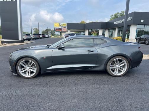 2018 Chevrolet Camaro 1LS