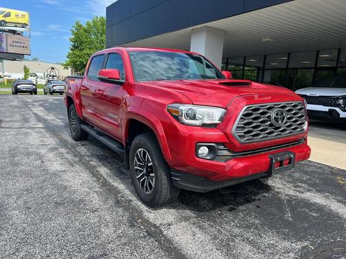 2020 Toyota Tacoma TRD Sport