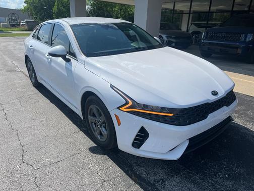 2021 Kia K5 LXS
