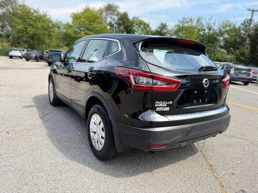 Magnetic Black 2020 Nissan Rogue Sport S