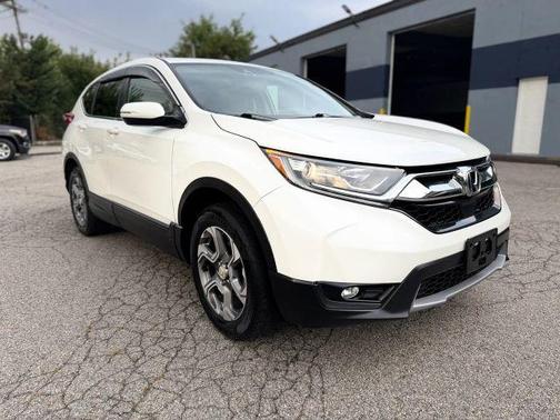 White 2018 Honda CR-V EX-L