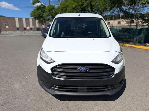 White 2022 Ford Transit Connect XL