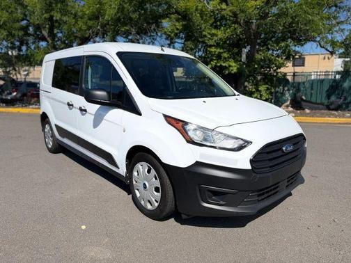 White 2022 Ford Transit Connect XL