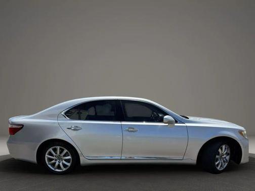 Silver 2008 Lexus LS 460 Base