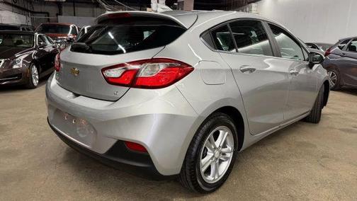 Silver 2017 Chevrolet Cruze LT