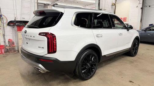 White 2020 Kia Telluride SX