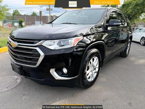 Black 2020 Chevrolet Traverse LT Leather