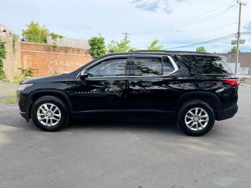 Black 2020 Chevrolet Traverse LT Leather
