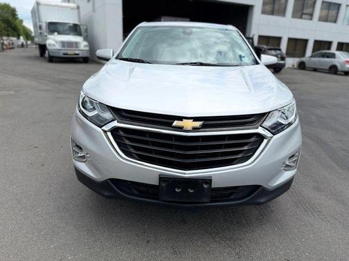 Silver 2021 Chevrolet Equinox 1LT