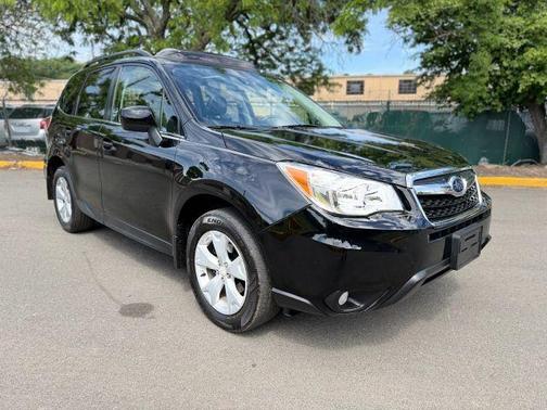 Crystal Black Silica 2015 Subaru Forester 2.5i Limited
