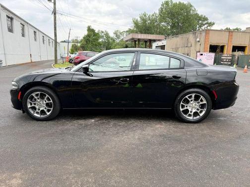 Black 2016 Dodge Charger SXT