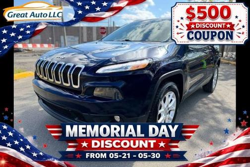 Blue 2015 Jeep Cherokee Latitude SUV