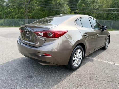 Titanium Flash Mica 2014 Mazda Mazda3 i Grand Touring