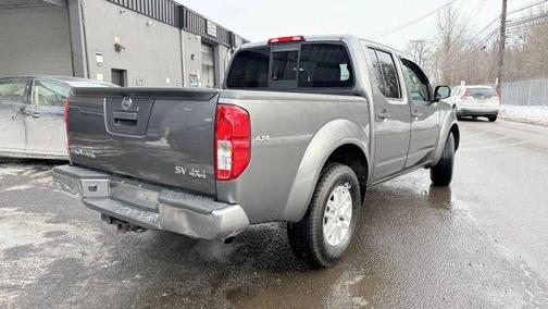 Gun Metallic 2016 Nissan Frontier SV