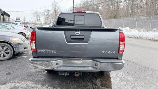 Gun Metallic 2016 Nissan Frontier SV