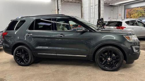 Green Metallic 2016 Ford Explorer Limited
