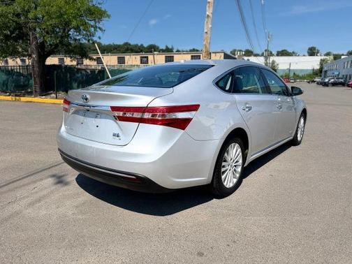 2013 Toyota Avalon Hybrid XLE Touring