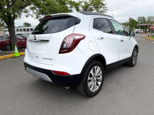 White 2020 Buick Encore Essence