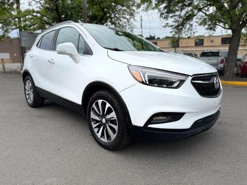 White 2020 Buick Encore Essence