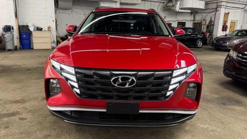 Red 2022 Hyundai TUCSON SEL