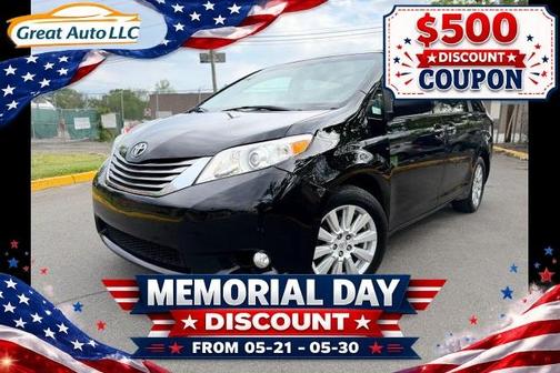 Black 2017 Toyota Sienna XLE