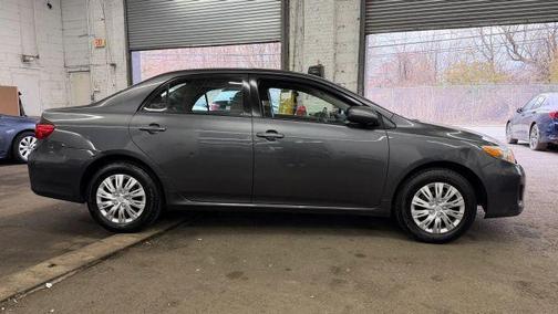 Gray 2011 Toyota Corolla LE