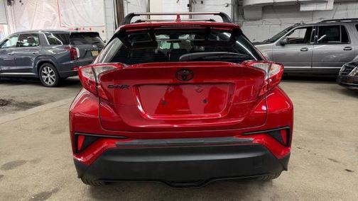 Red 2022 Toyota C-HR XLE