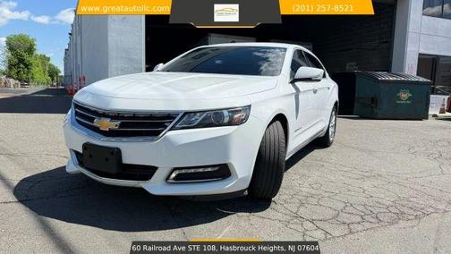 White 2018 Chevrolet Impala 1LT