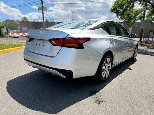 Silver 2021 Nissan Altima 2.5 S
