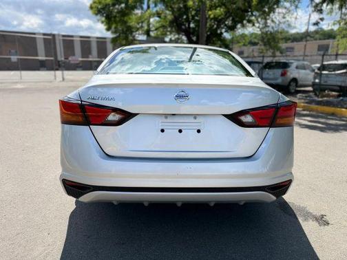 Silver 2021 Nissan Altima 2.5 S