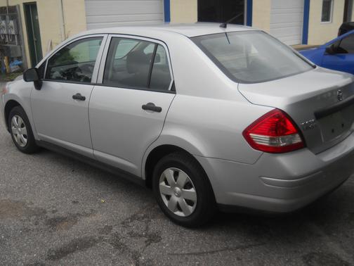 2011 Nissan Versa 1.6
