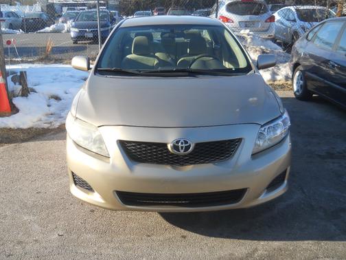 2010 Toyota Corolla LE