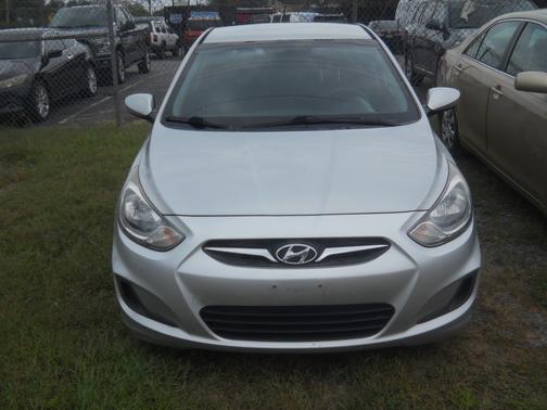2014 Hyundai Accent GLS