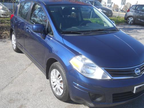 2012 Nissan Versa 1.8 S