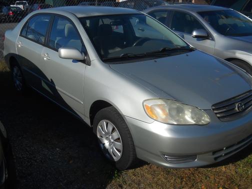 2003 Toyota Corolla LE