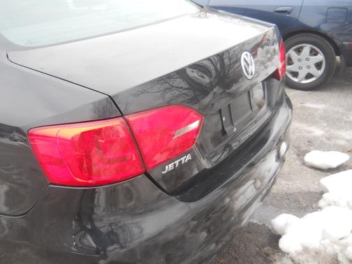 2011 Volkswagen Jetta Base