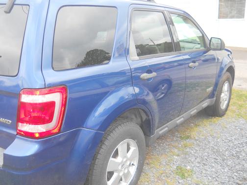 blue 2008 Ford Escape