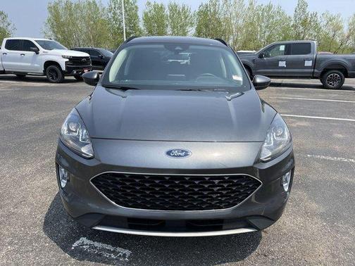 Photo 2 of 26 of 2020 Ford Escape SEL