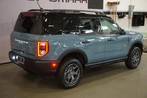 Photo 3 of 26 of 2022 Ford Bronco Sport Badlands