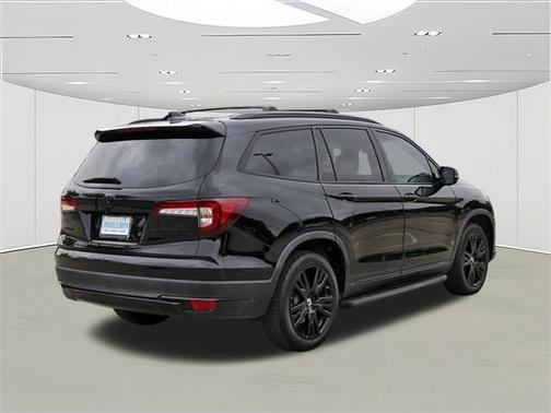 2022 Honda Pilot Black Edition