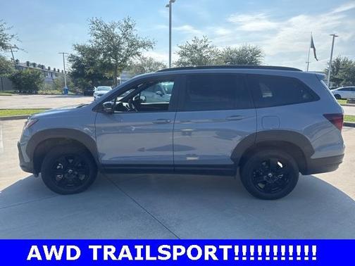 2022 Honda Pilot TrailSport