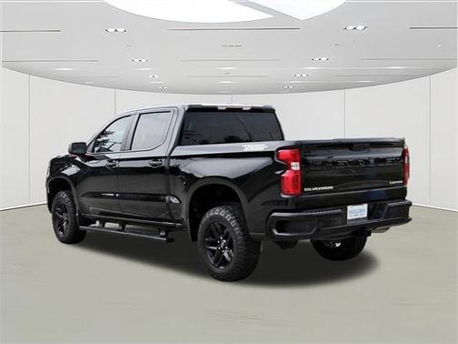 2022 Chevrolet Silverado 1500 Custom Trail Boss